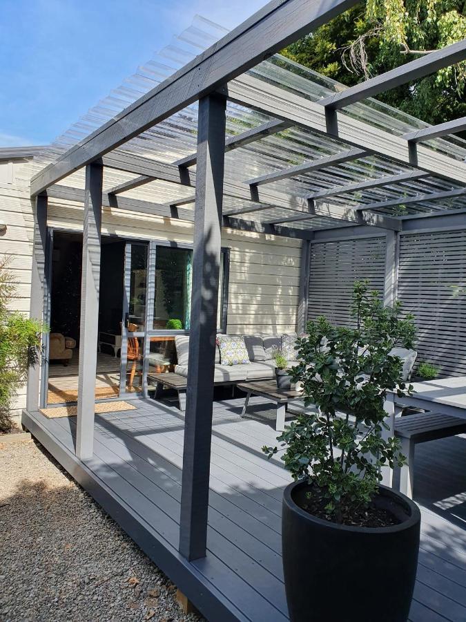 The Tin Hut Apartment Бленхайм Екстериор снимка