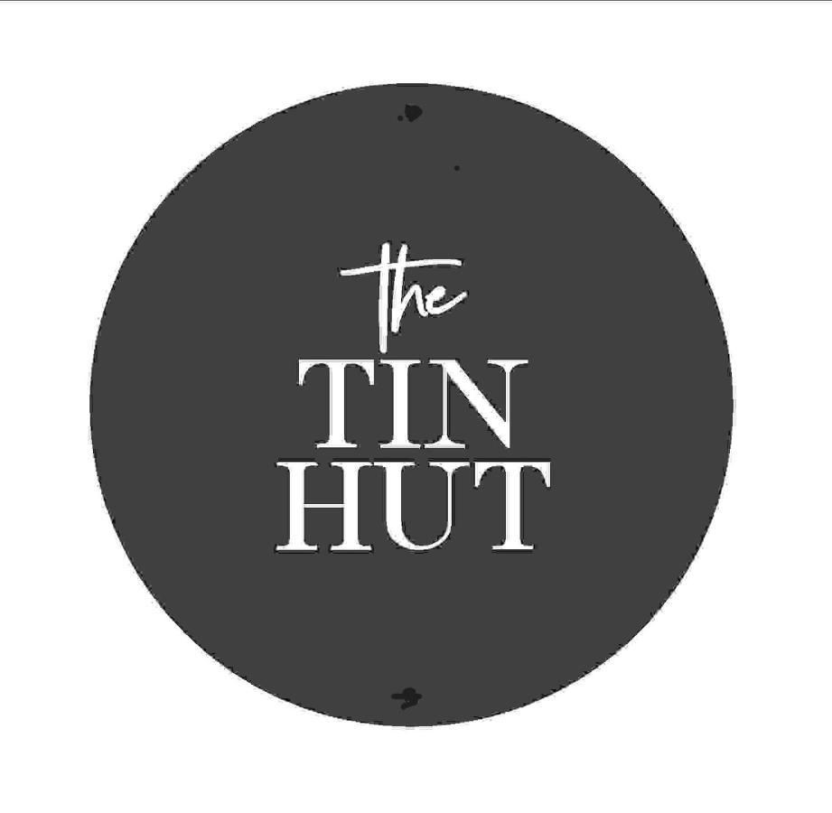 The Tin Hut Apartment Бленхайм Екстериор снимка
